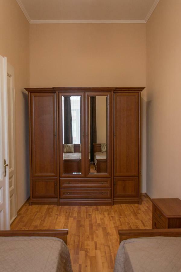 Apartment in the city centre Muncaci Exterior foto